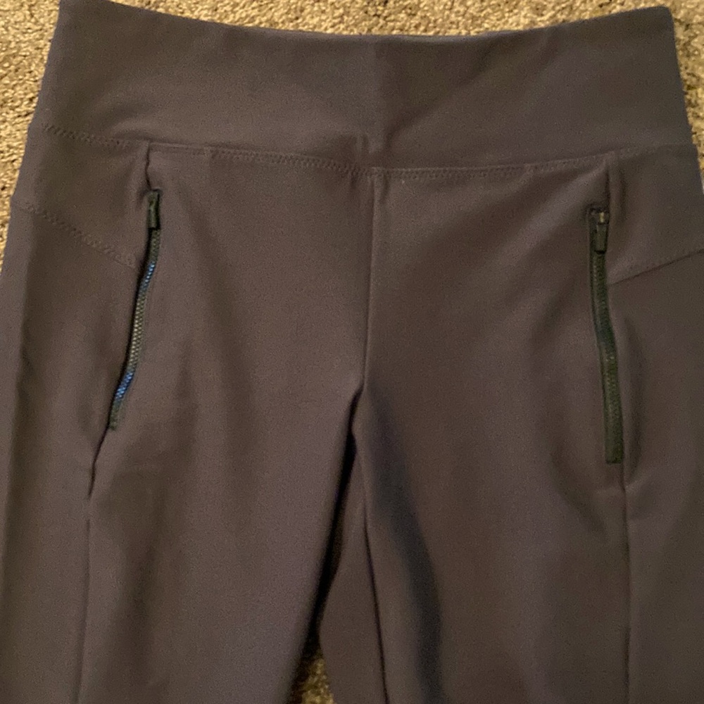 ATHLETA BROWNISH/PLUM ATHLETIC JOGGER. HUGS YOUR BODY. NICE PANTS! SIZE M. NWOT - Picture 2 of 9